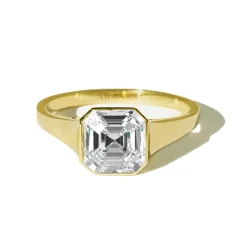 Acacia Bezel Asscher Diamond Engagement Ring