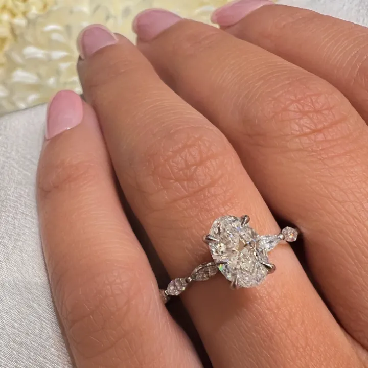 Head Oval Heels Engagement Ring