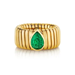 Hera Green Emerald Fluted Ring