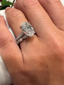 Myla Diamond Band
