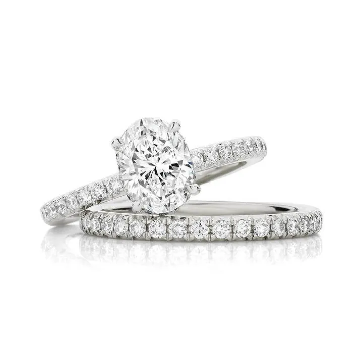 Oval Allegra Engagement Ring
