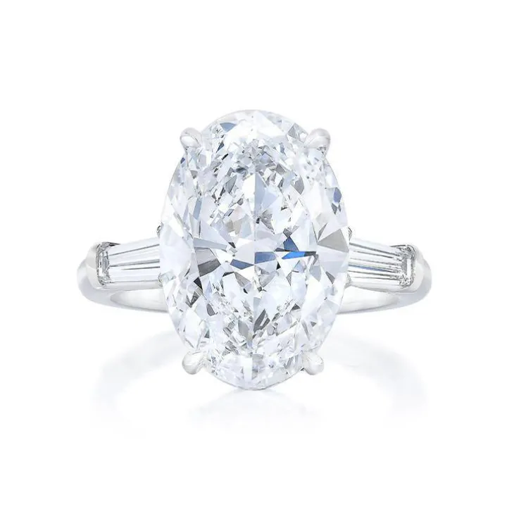 Oval Diamante Lab Grown Engagement Ring