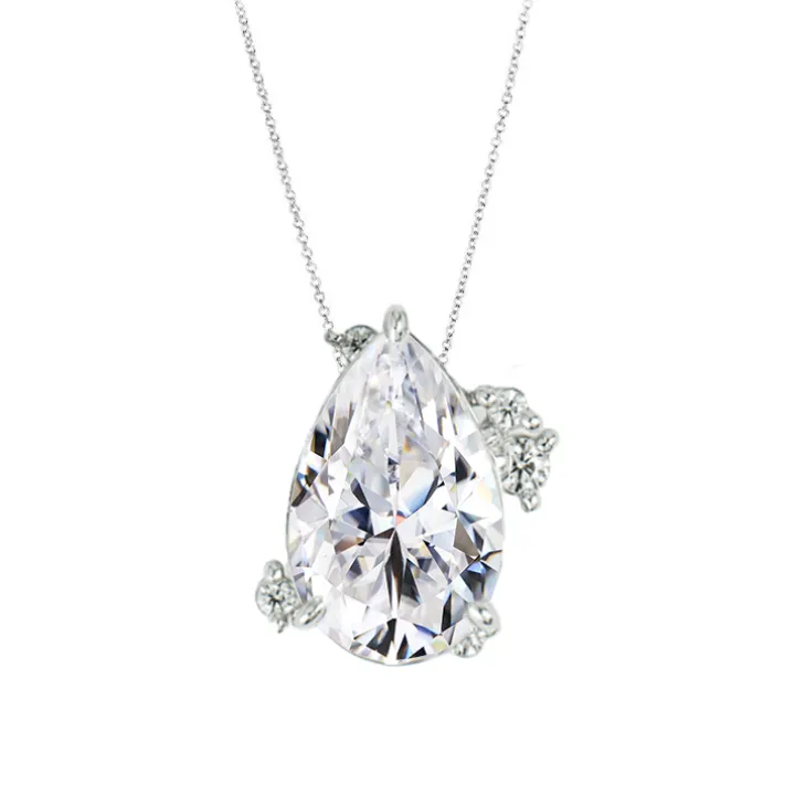 Pear Indie Diamond Necklace