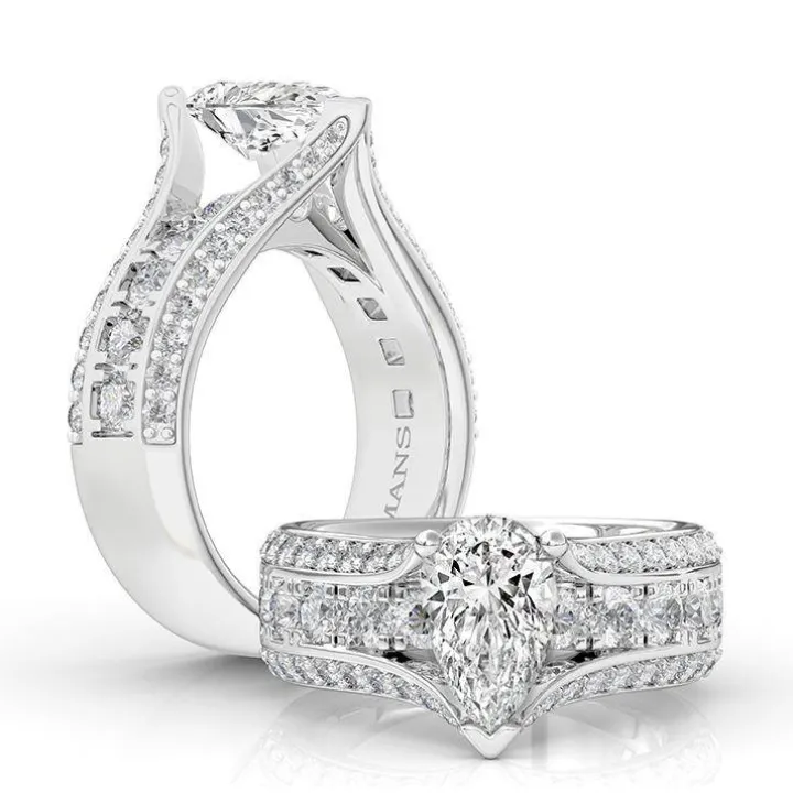Pear Savio Engagement Ring