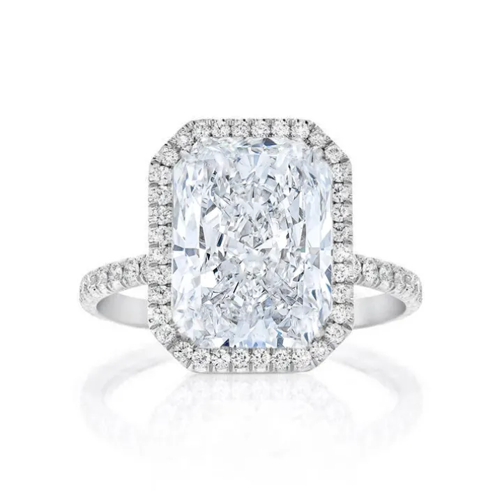 Radiant Seamless Halo Engagement Ring