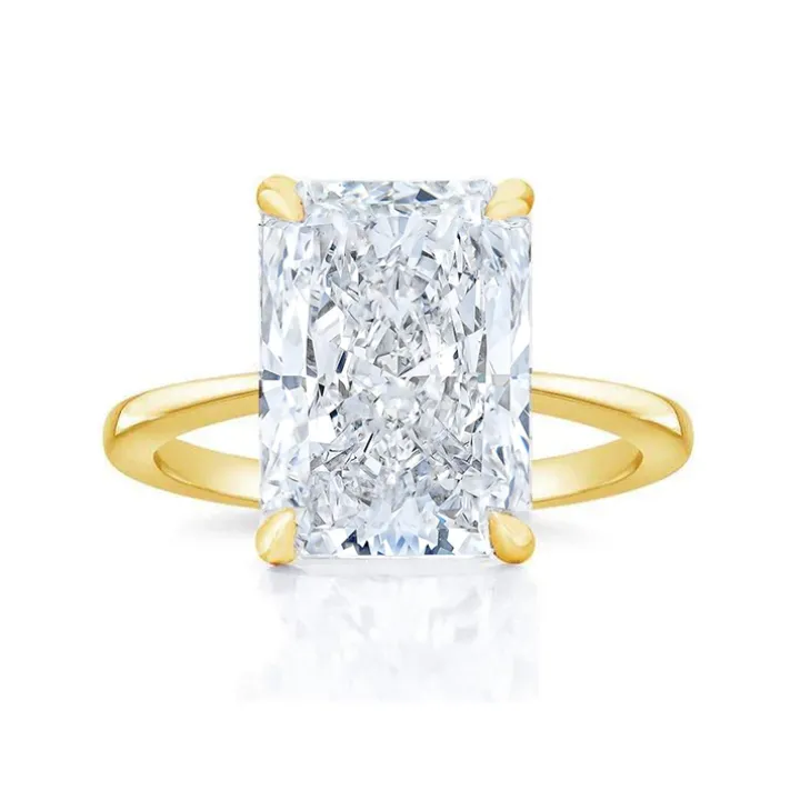 Riva Radiant Engagement Ring