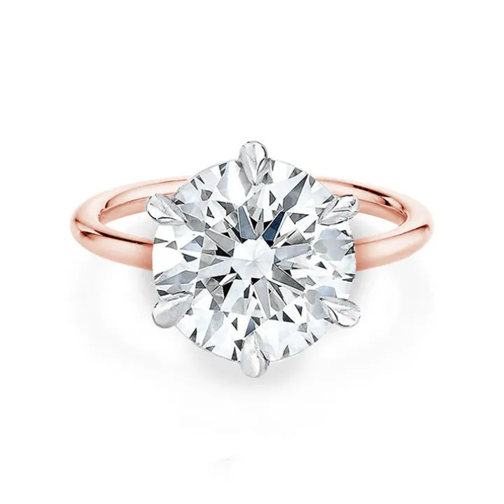 Round Lara Engagement Ring