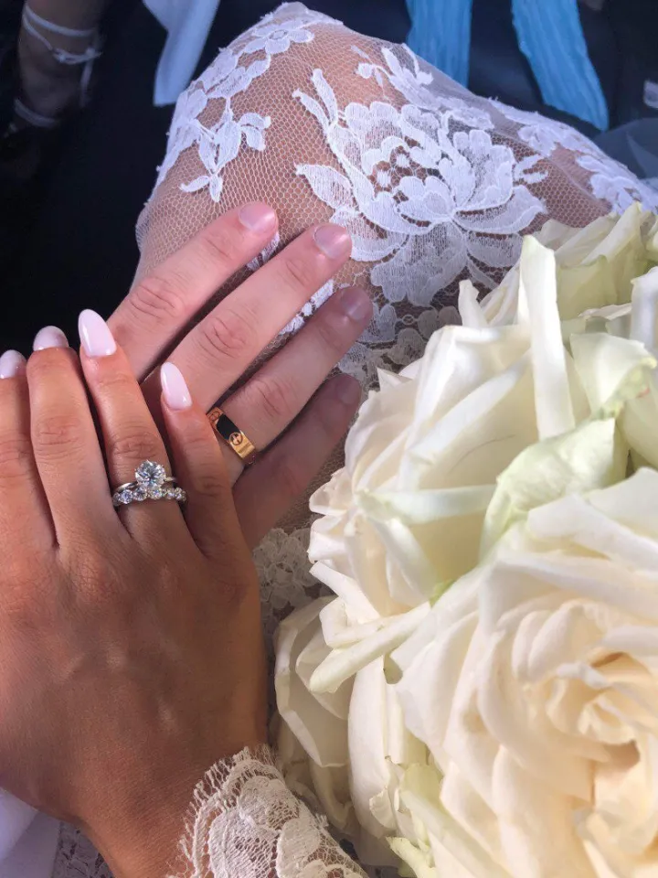 Round Lara Lab Grown Engagement Ring